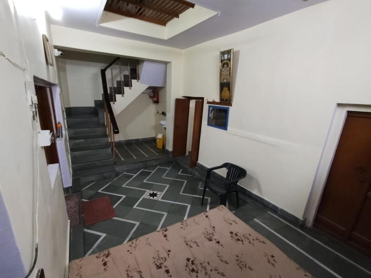 Heritage Homestay@Old City Near Ganges Varanasi Esterno foto