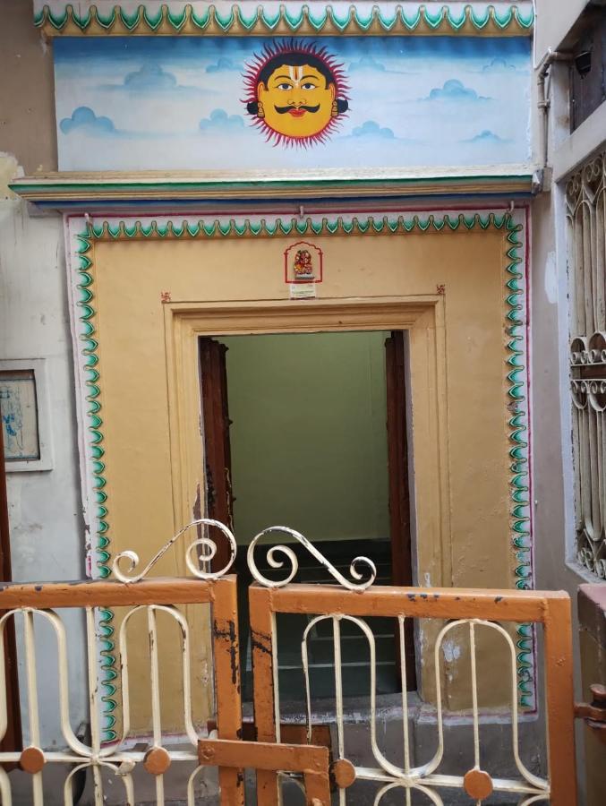 Heritage Homestay@Old City Near Ganges Varanasi Esterno foto